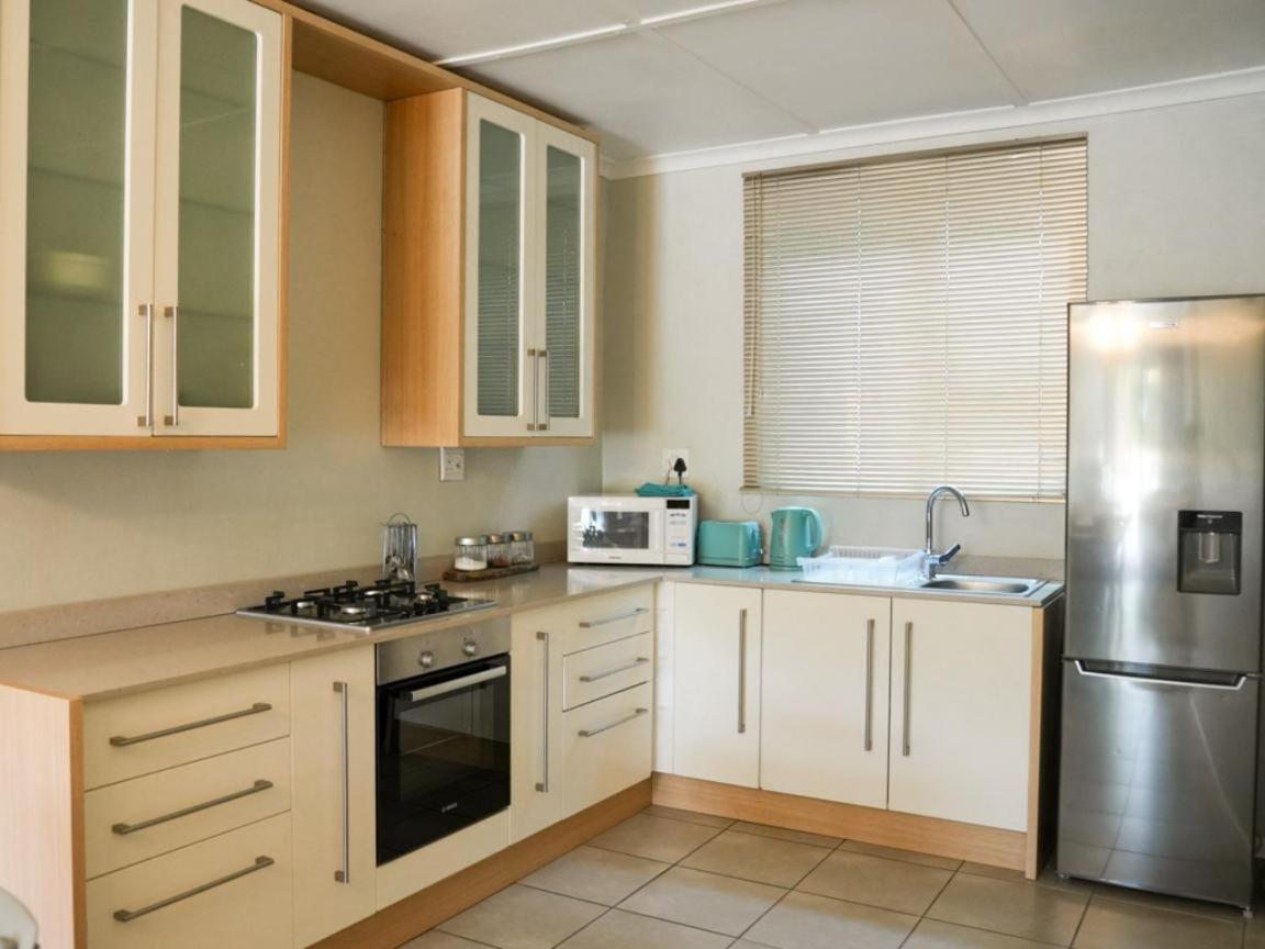 Dellville Country House & Cottages Carnarvon Bilik gambar